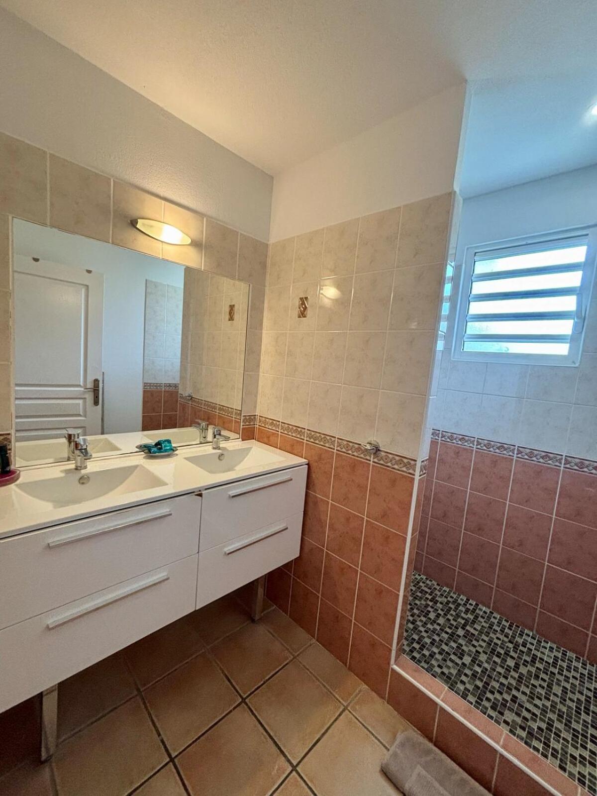 Villa Magellan, Walkable Orient Bay Beach, Private Pool Exterior foto